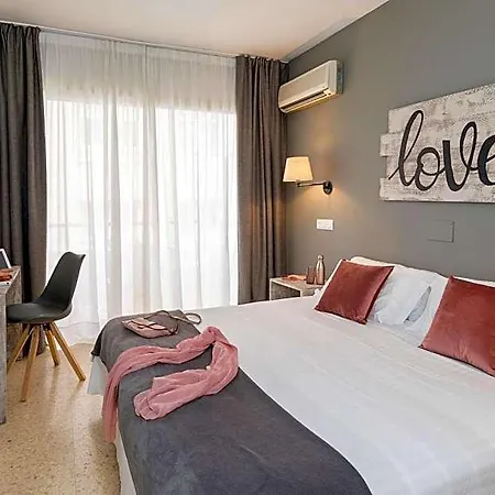 Bulevard Hotel 2*